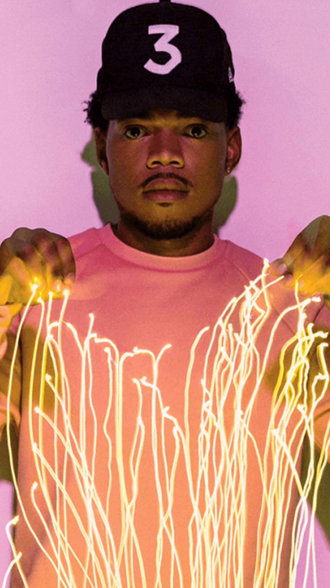 Chance the Rapper cappellino rosso, 2000x1333 alta risoluzione, Desktop