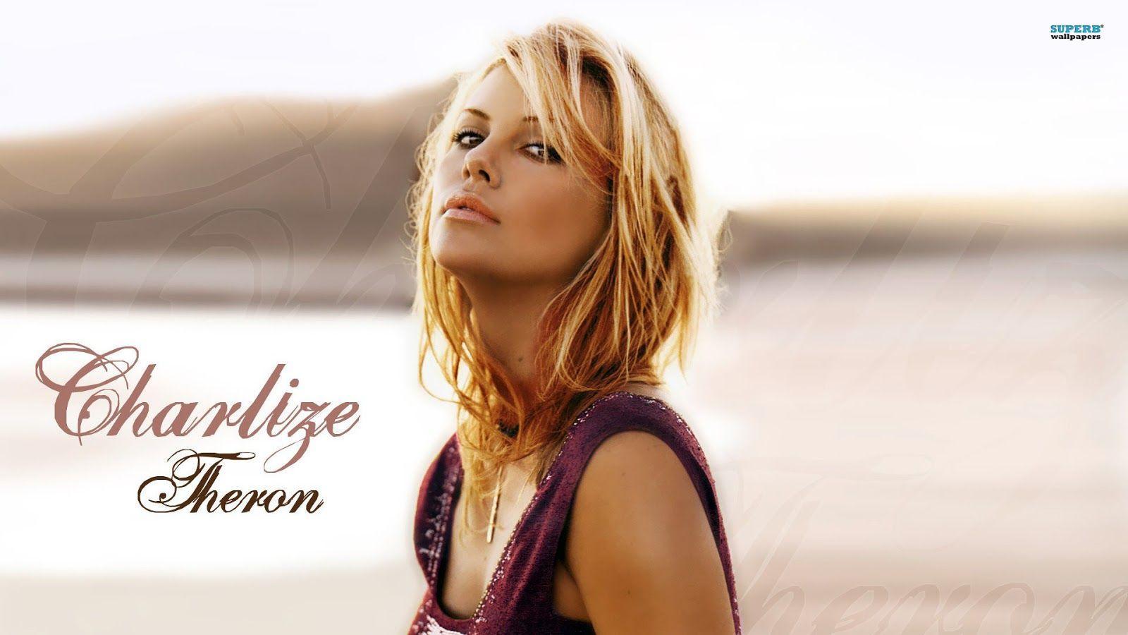 Charlize Theron in spiaggia, 1600x900 900p, PC Desktop