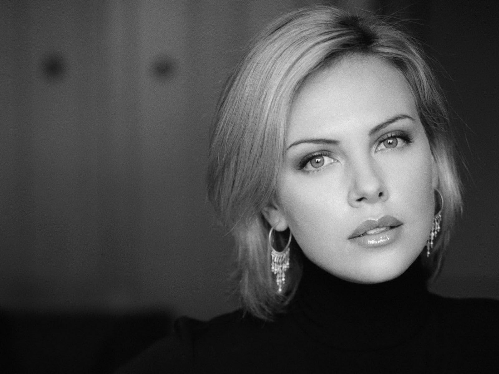 Charlize Theron ritratto bianco e nero, Monster, 1600x1200 900p, Laptop
