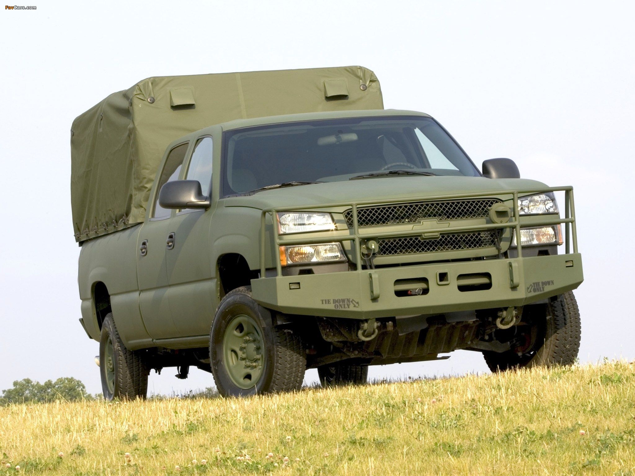 Chevrolet Silverado militare verde, 2048x1536 alta risoluzione, Laptop