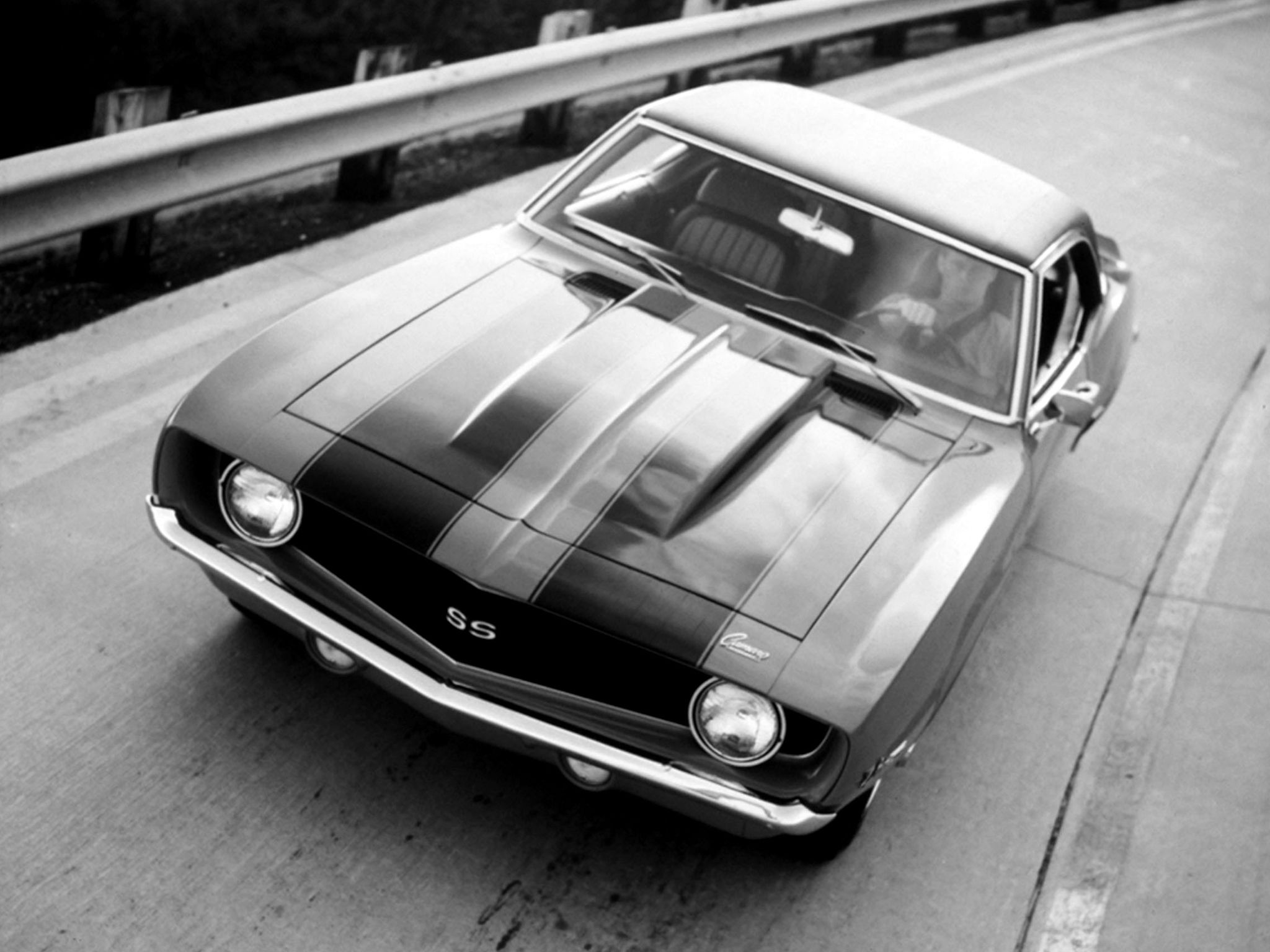 Chevy Camaro SS 1969 bianco e nero, 2048x1536 2K, Desktop