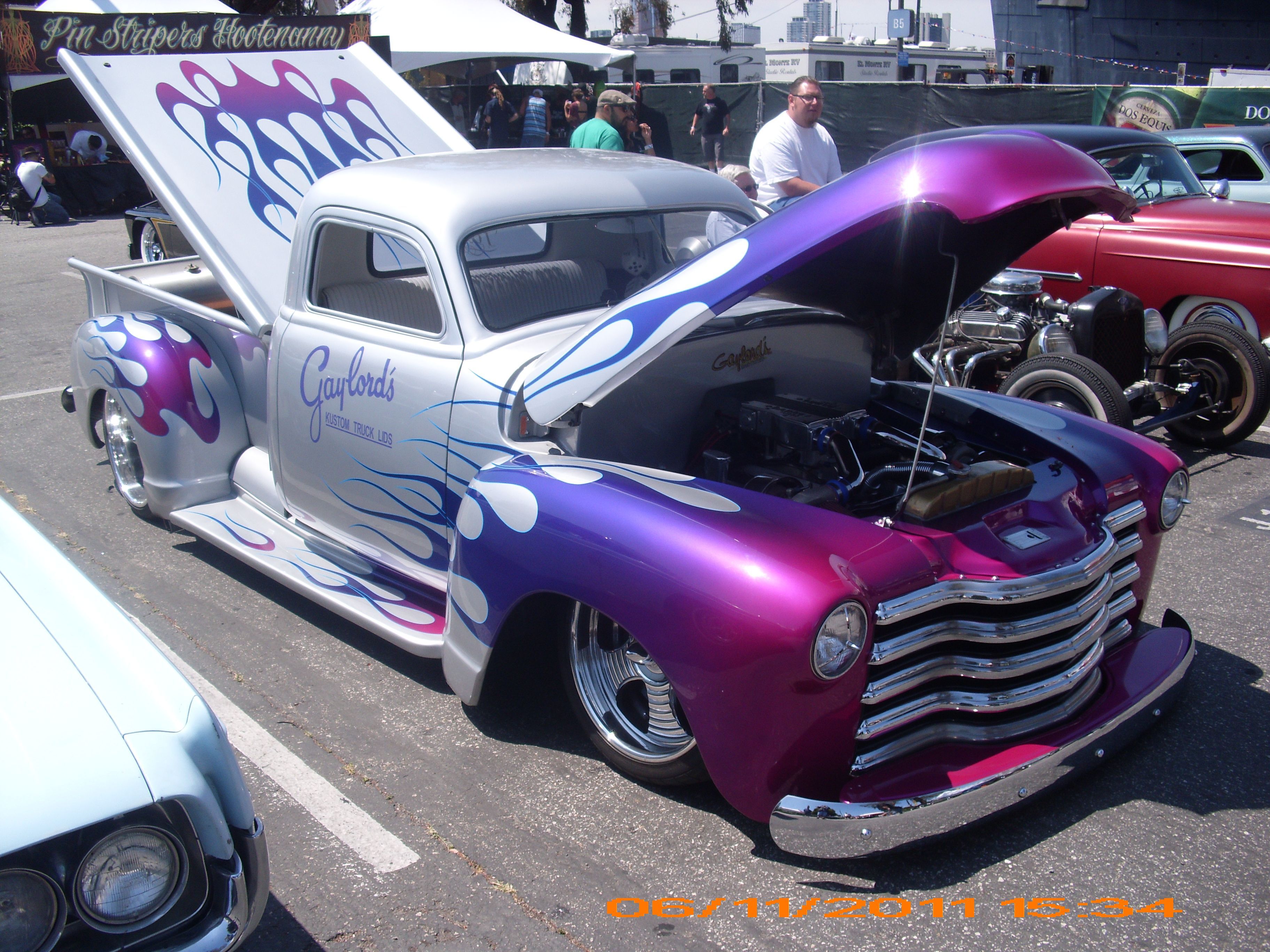 Chevy classico viola con fiamme, 3648x2736 2K, PC