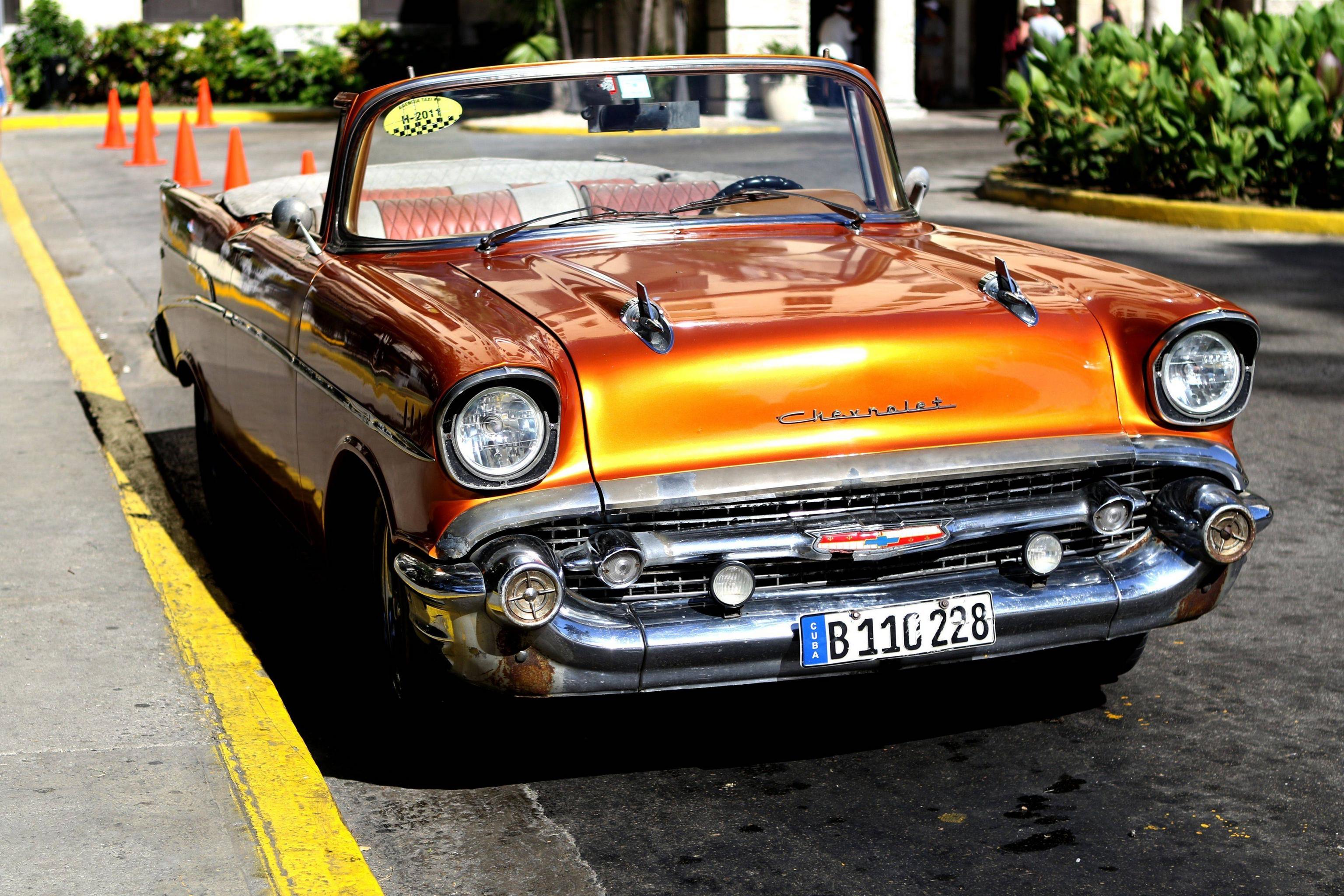 Chevy Bel Air arancione classica, 3840x2560 4K, Desktop 4K