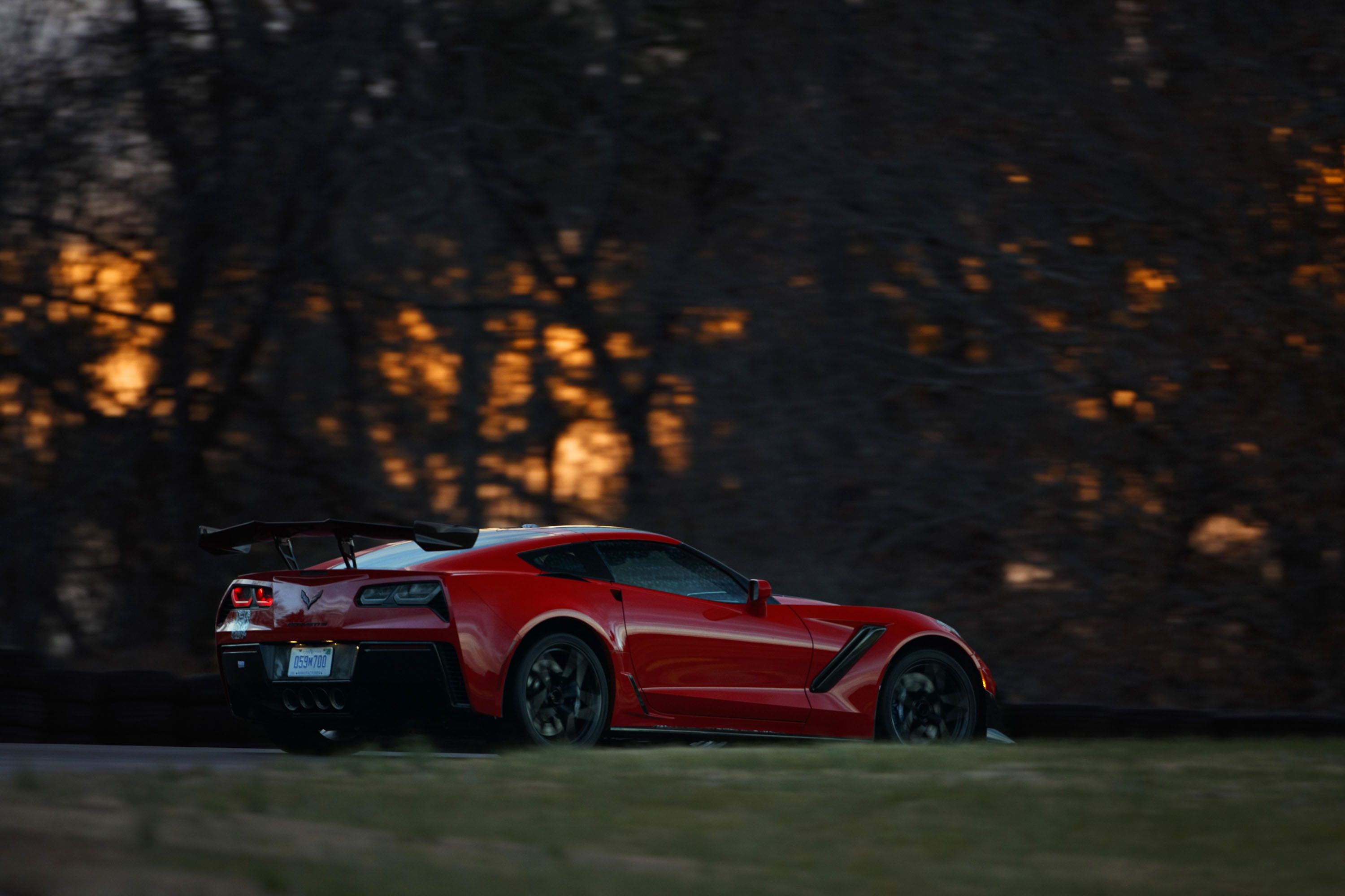 Chevrolet Corvette ZR1 rossa, sportiva americana, 3000x2000 WQXGA, Laptop