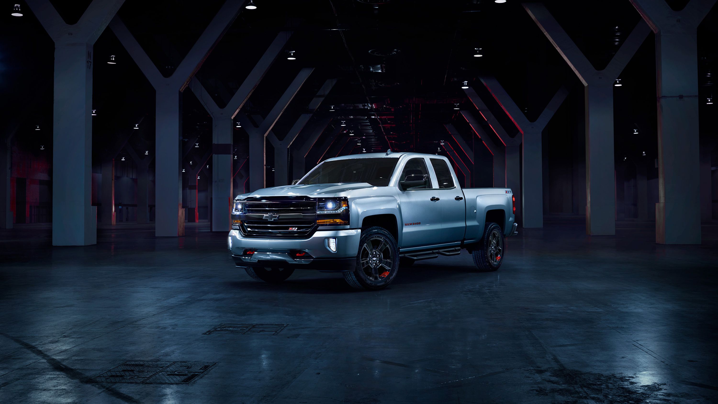 Pickup Chevrolet Silverado bianco, 3000x1688 2K, PC