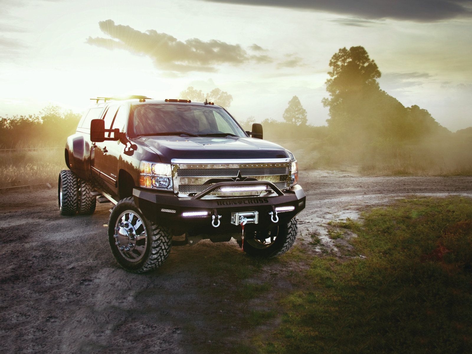 Chevy truck rialzato fuoristrada, 1600x1200 900p, Laptop