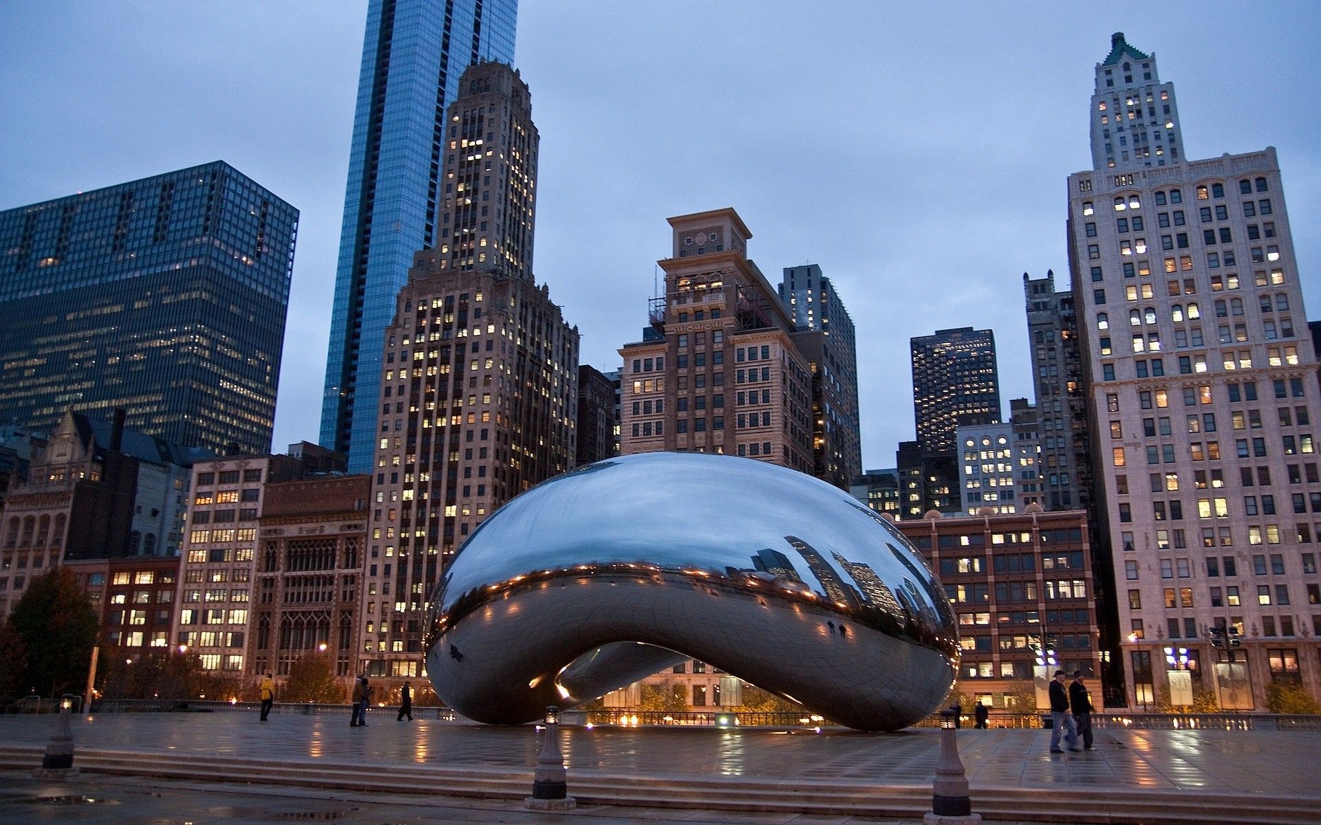 Cloud Gate Chicago skyline, 1920x1200 Full HD+ WUXGA, Desktop