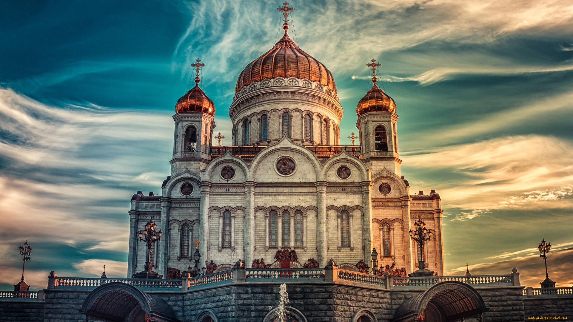 Cattedrale ortodossa con cupole dorate, 1920x1080 1080p, Laptop