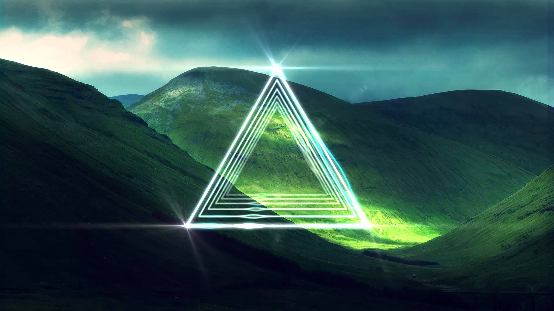 Triangolo luminoso su colline verdi, 1920x1080 1080p, PC Desktop