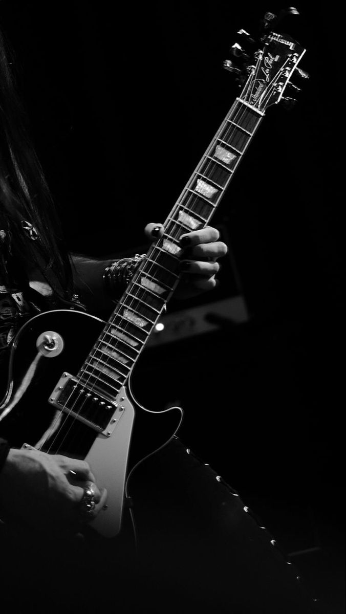 Chitarra elettrica bianco e nero, 676x1200 Full HD Verticale, Smartphone