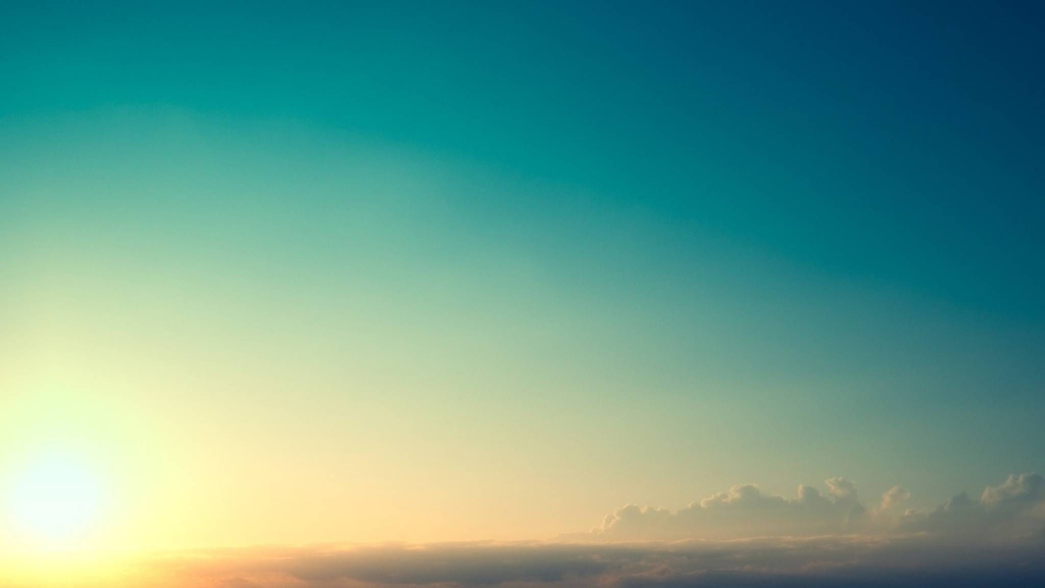 Cielo turchese all'alba, 2048x1152 2K, PC