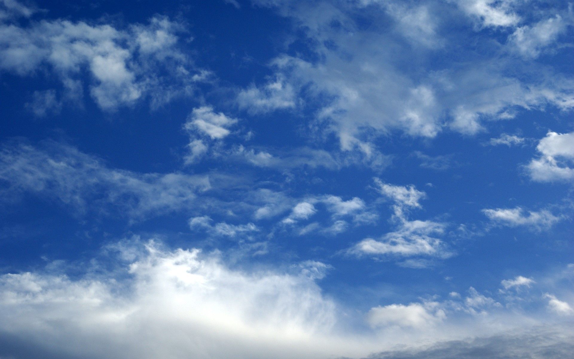Cielo azzurro con nuvole bianche, 1920x1201 Full HD+ WUXGA, Desktop