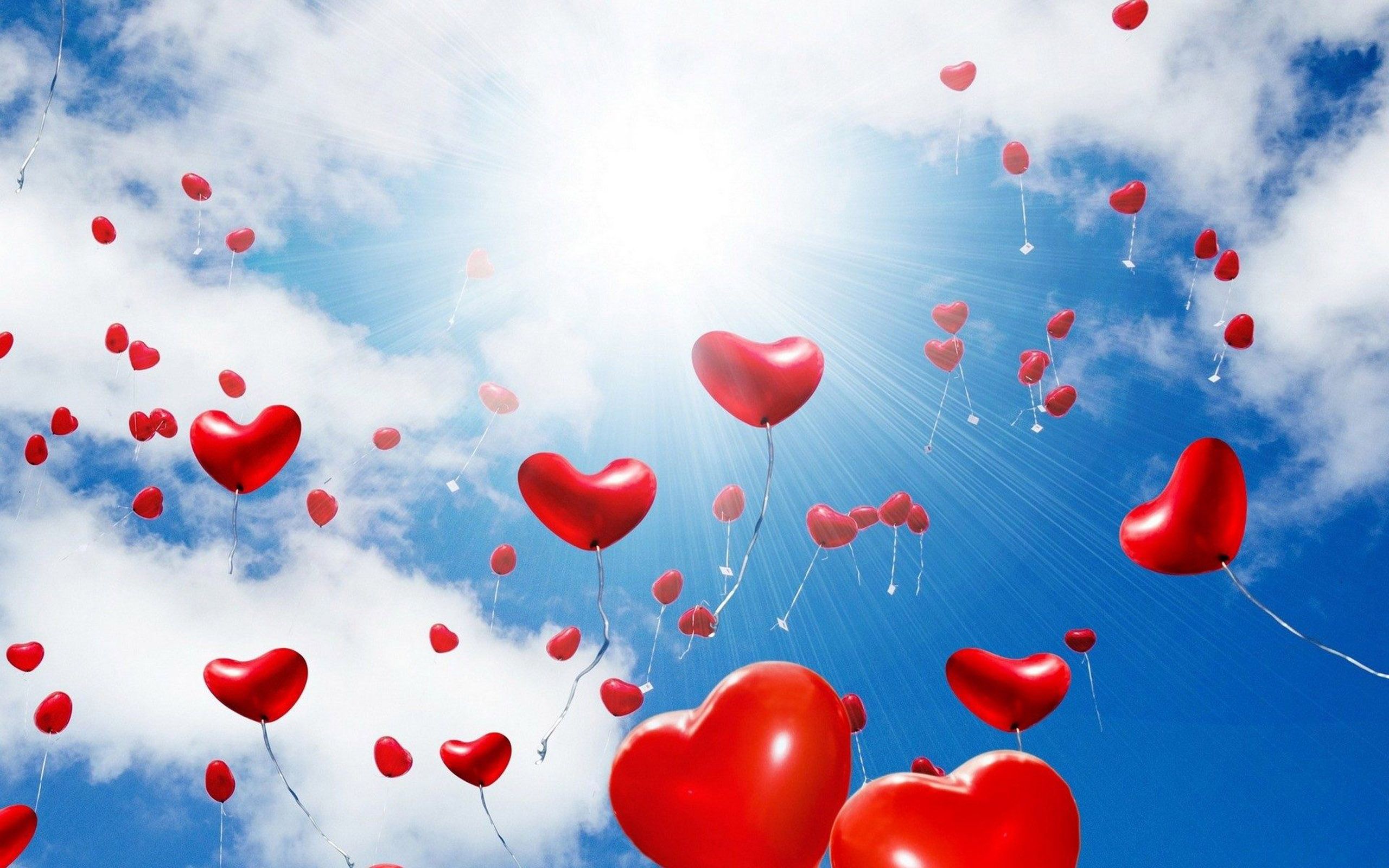 Palloncini rossi a forma di cuore, 2560x1600 2K+, PC