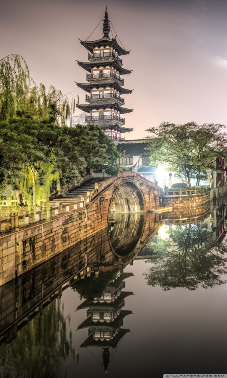 Pagoda cinese e ponte notturno, 768x1280 Full HD Verticale, Smartphone