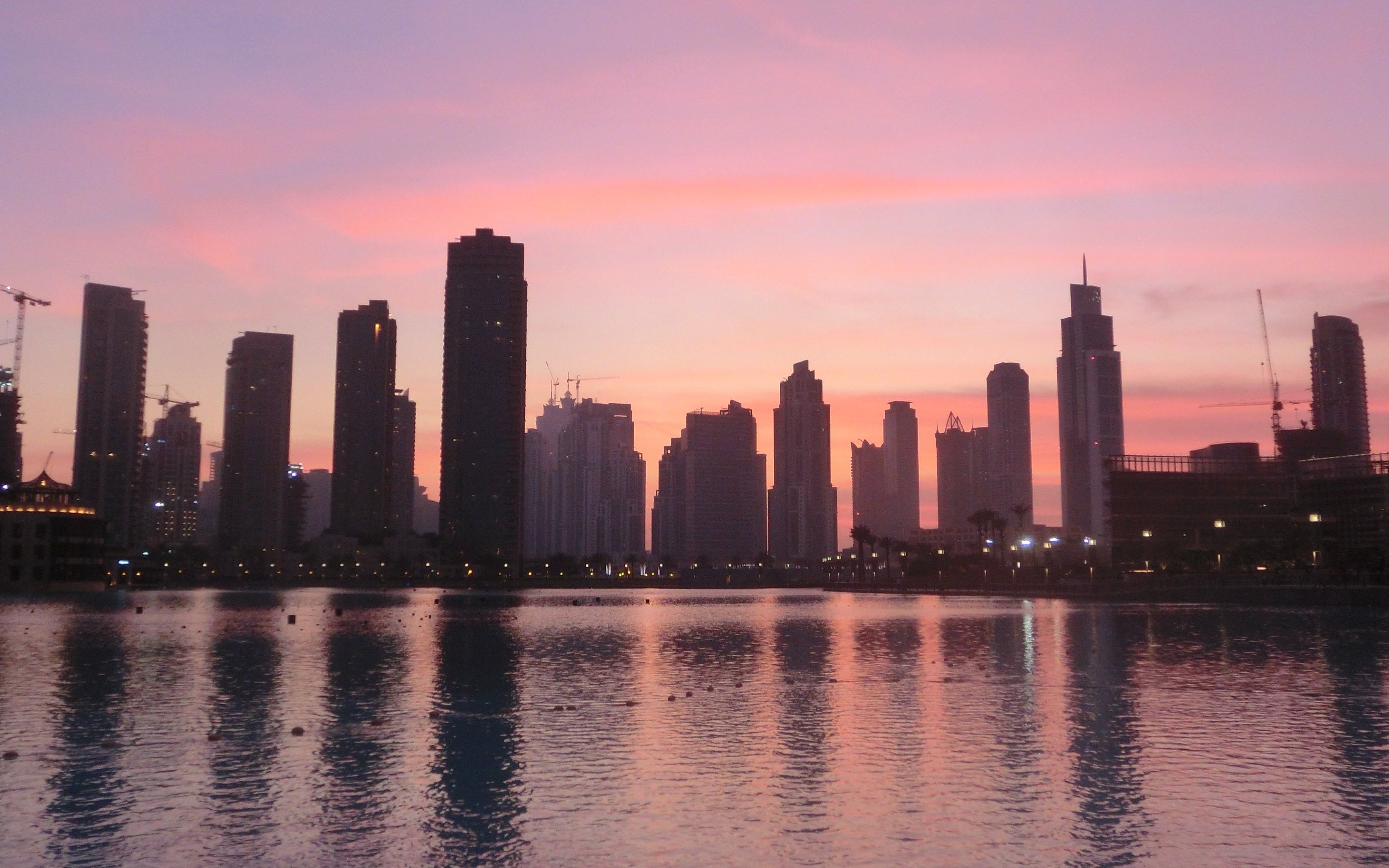Skyline città al tramonto, 2880x1800 2K+, Monitor Gaming