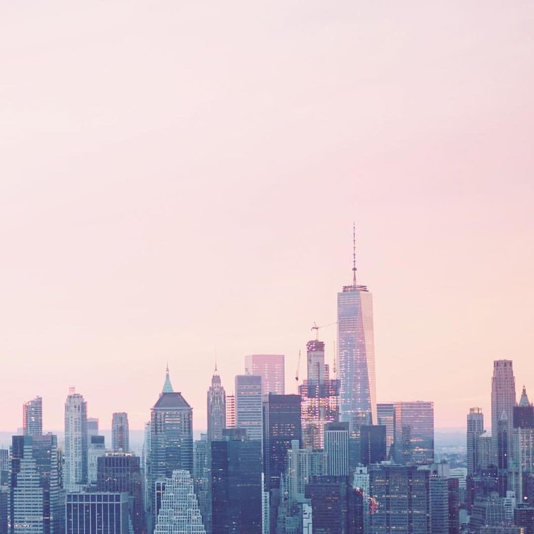 Skyline New York cielo rosa, 1080x1081 Verticale, Telefono