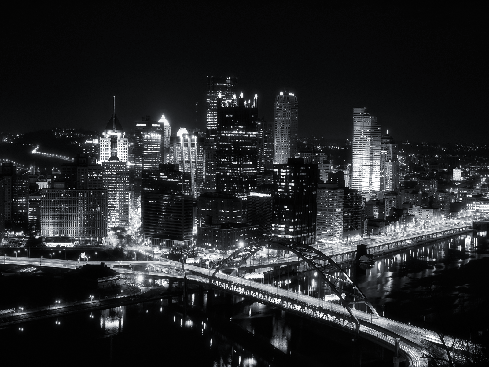 Skyline città bianco e nero, 1600x1200 HD Ready, Acer Nitro