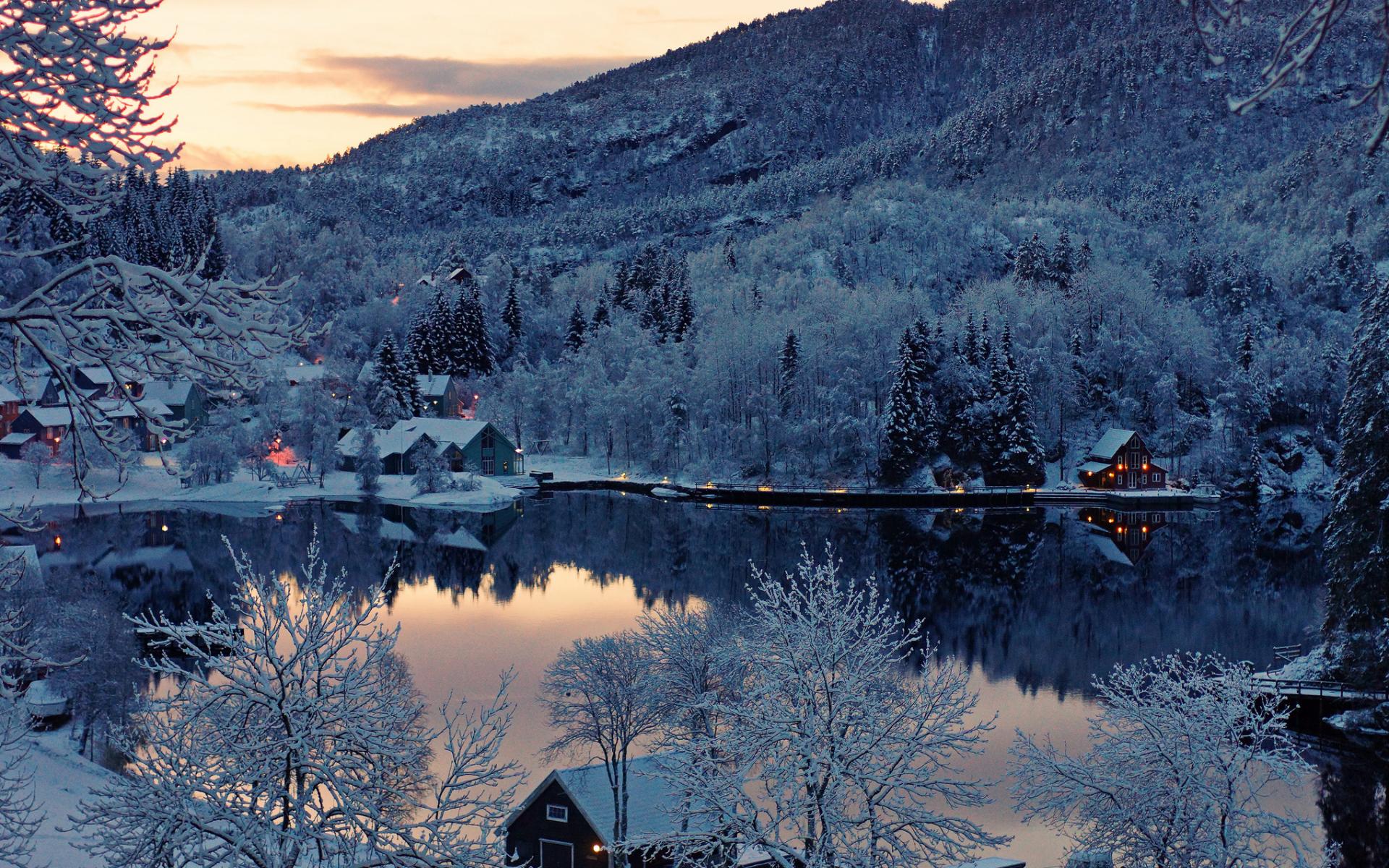 Città innevata sul lago, Norvegia, 1920x1200 Full HD+ WUXGA, Desktop