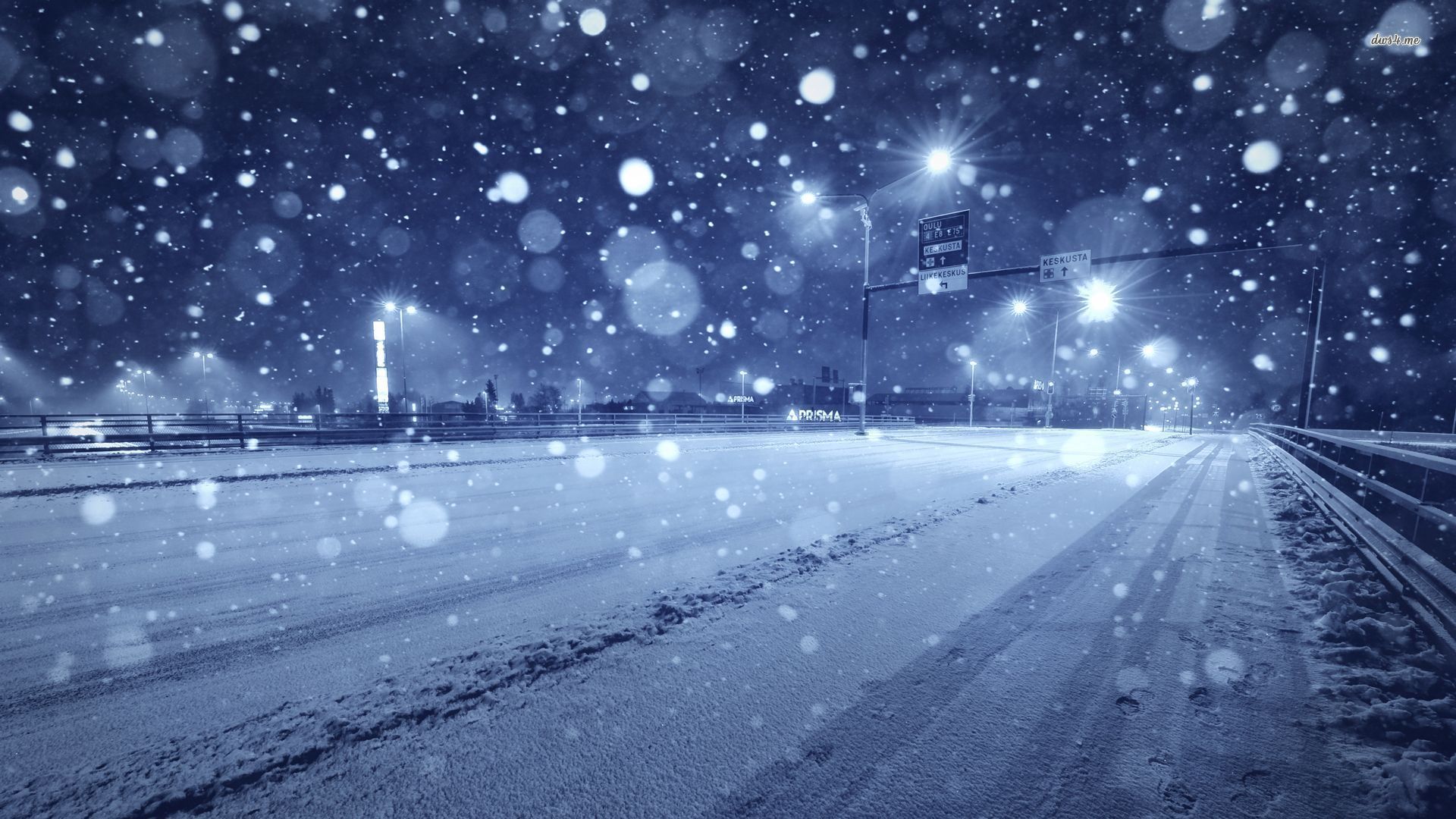 Strada cittadina innevata di notte, 1920x1080 Full HD, PC