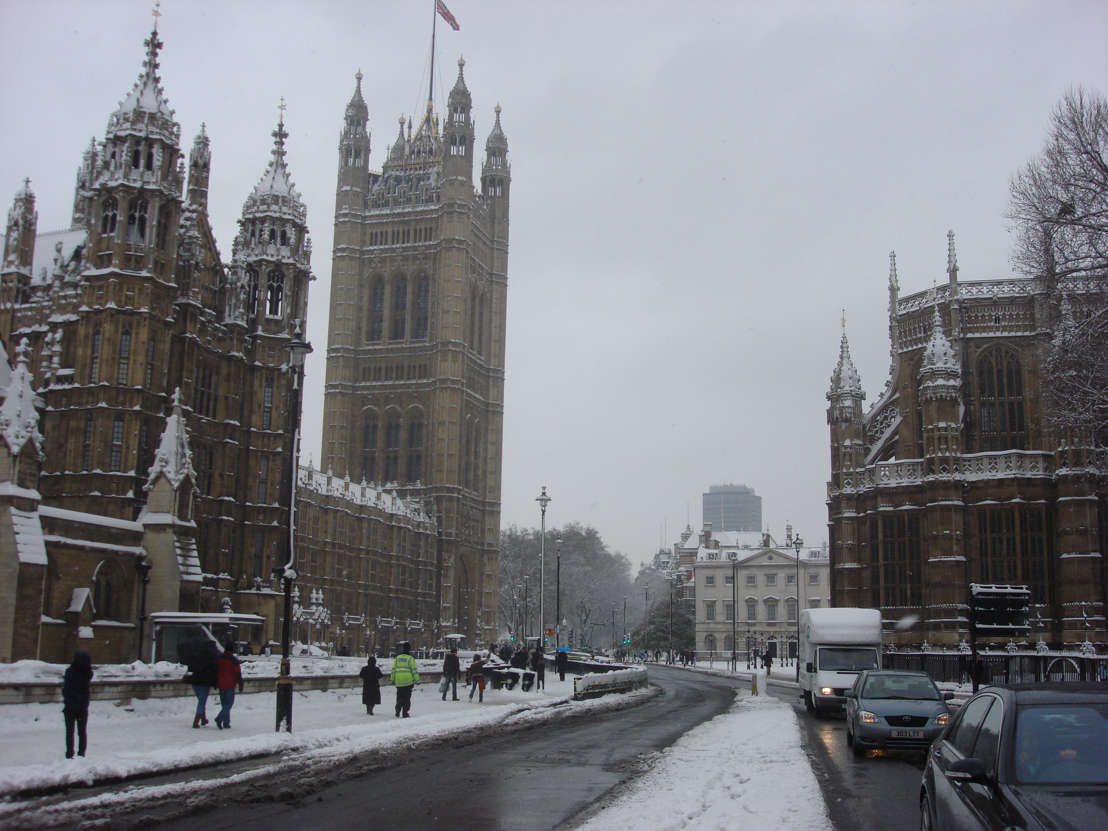 Londra innevata, Palazzo di Westminster, 3648x2736 WQXGA, Monitor Gaming