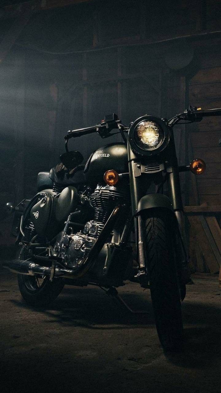 Moto Royal Enfield Bullet nera, 720x1280 Verticale, Mobile