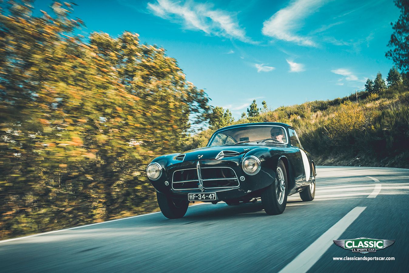 Auto d'epoca blu su strada, 1348x899 HD, HP Laptop