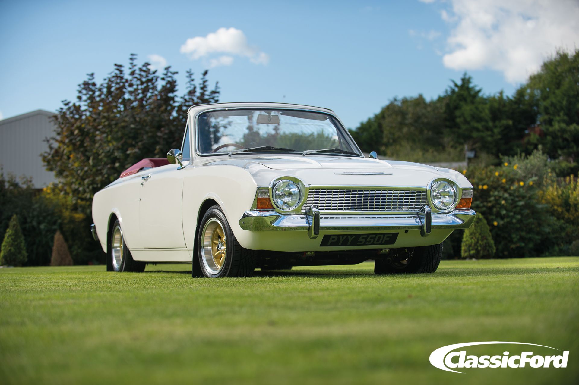 Ford Cortina bianca decappottabile classica, 1920x1278 Full HD+ WUXGA, Desktop