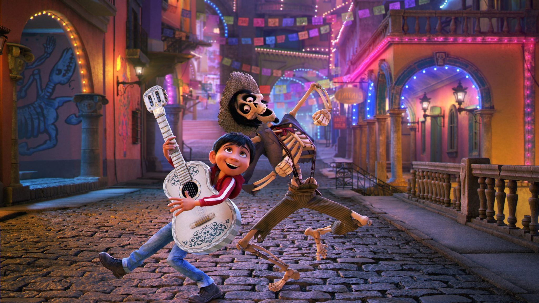 Miguel e Hector, Coco Pixar, 2048x1152 2K, Desktop