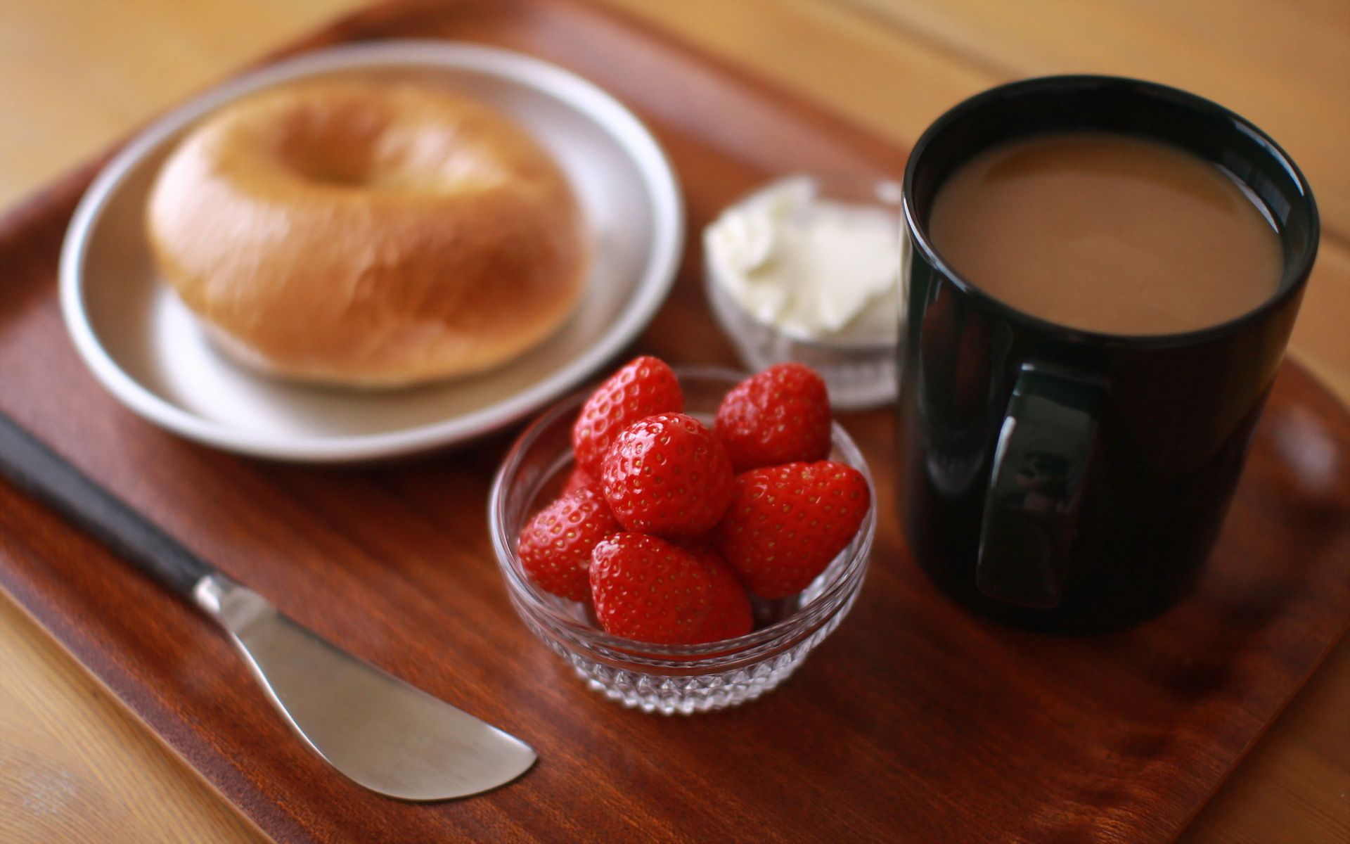 colazione con bagel e fragole, 1920x1200 Full HD+ WUXGA, Desktop