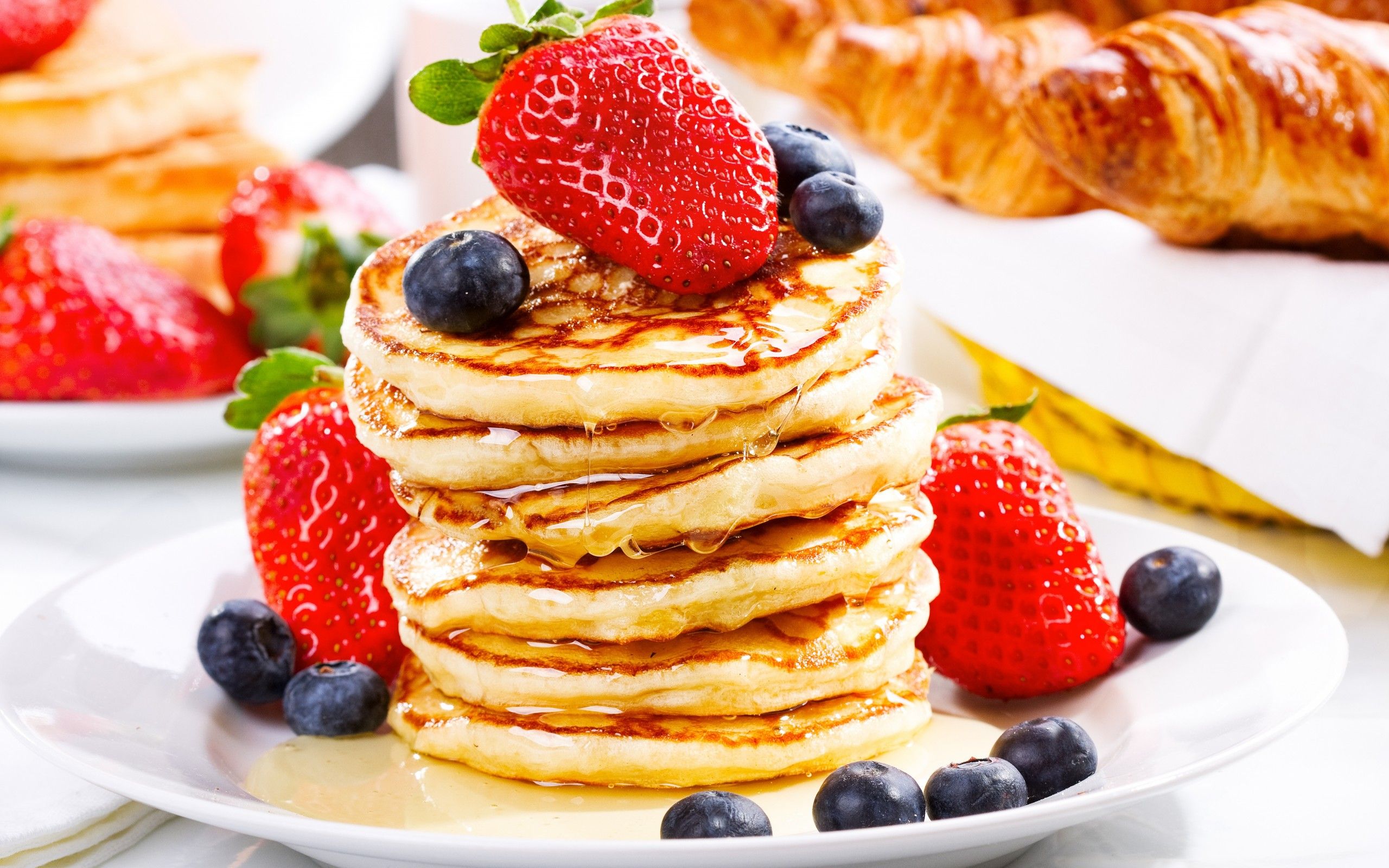 Pancake con fragole e mirtilli, 2560x1600 WQXGA, MacBook Pro