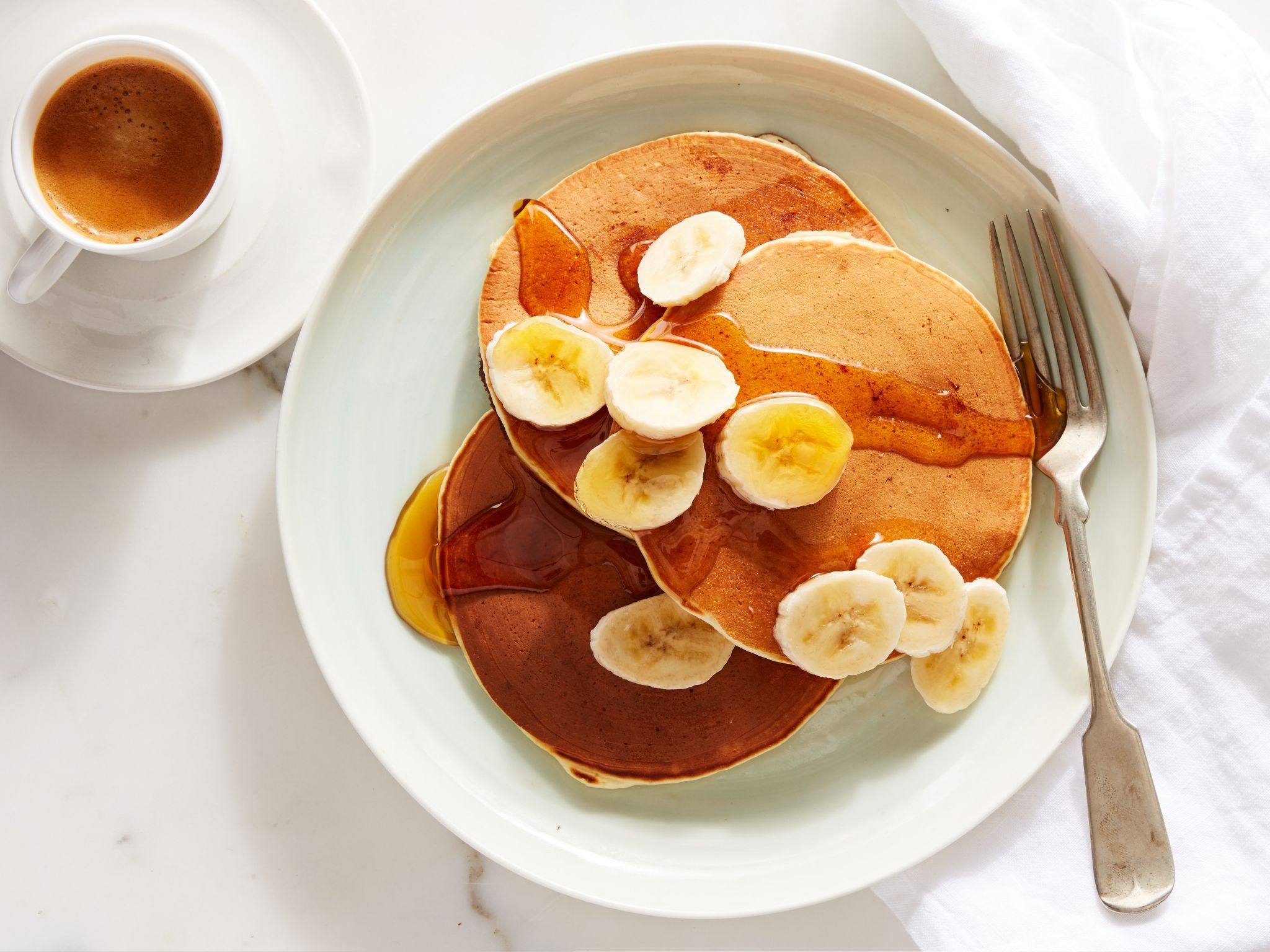 Pancake con banana e caffè, 2048x1536 2K, Laptop