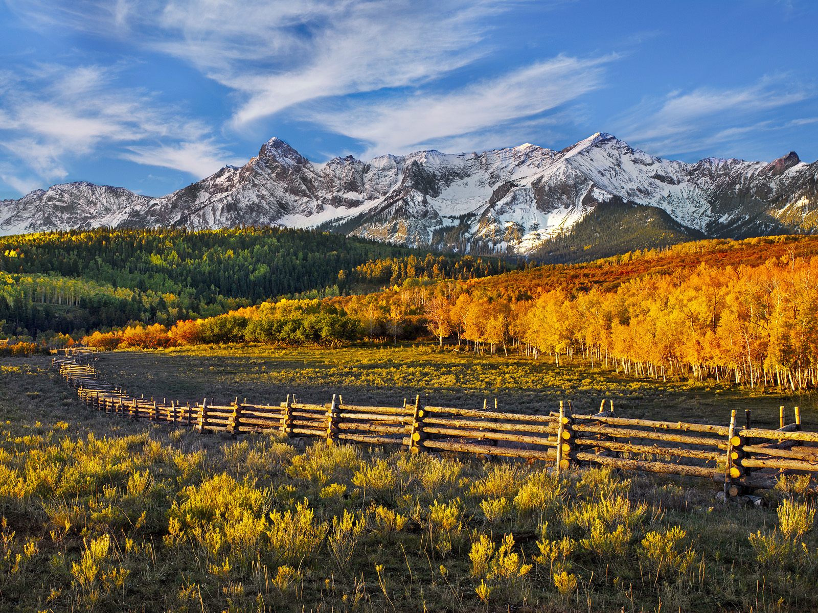 Montagne innevate autunno Colorado, 1600x1200 HD Ready, Laptop