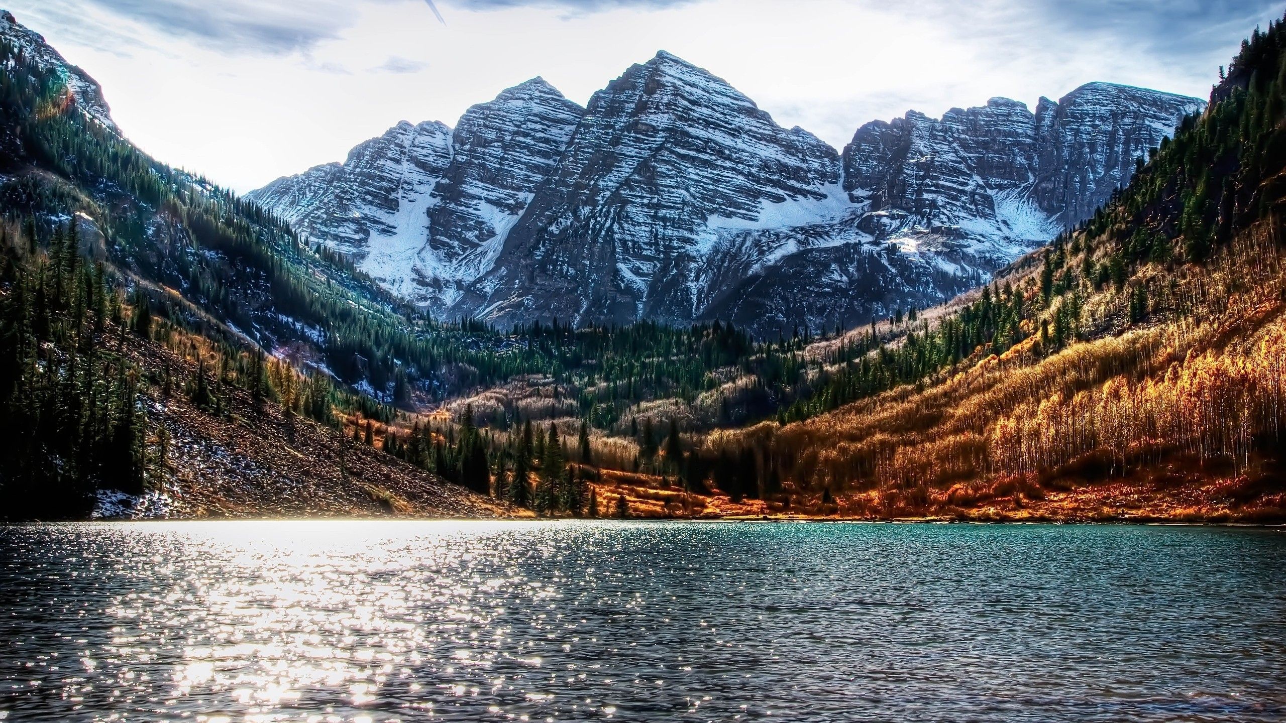 Montagne innevate Colorado con lago, 2560x1440 2K, Desktop