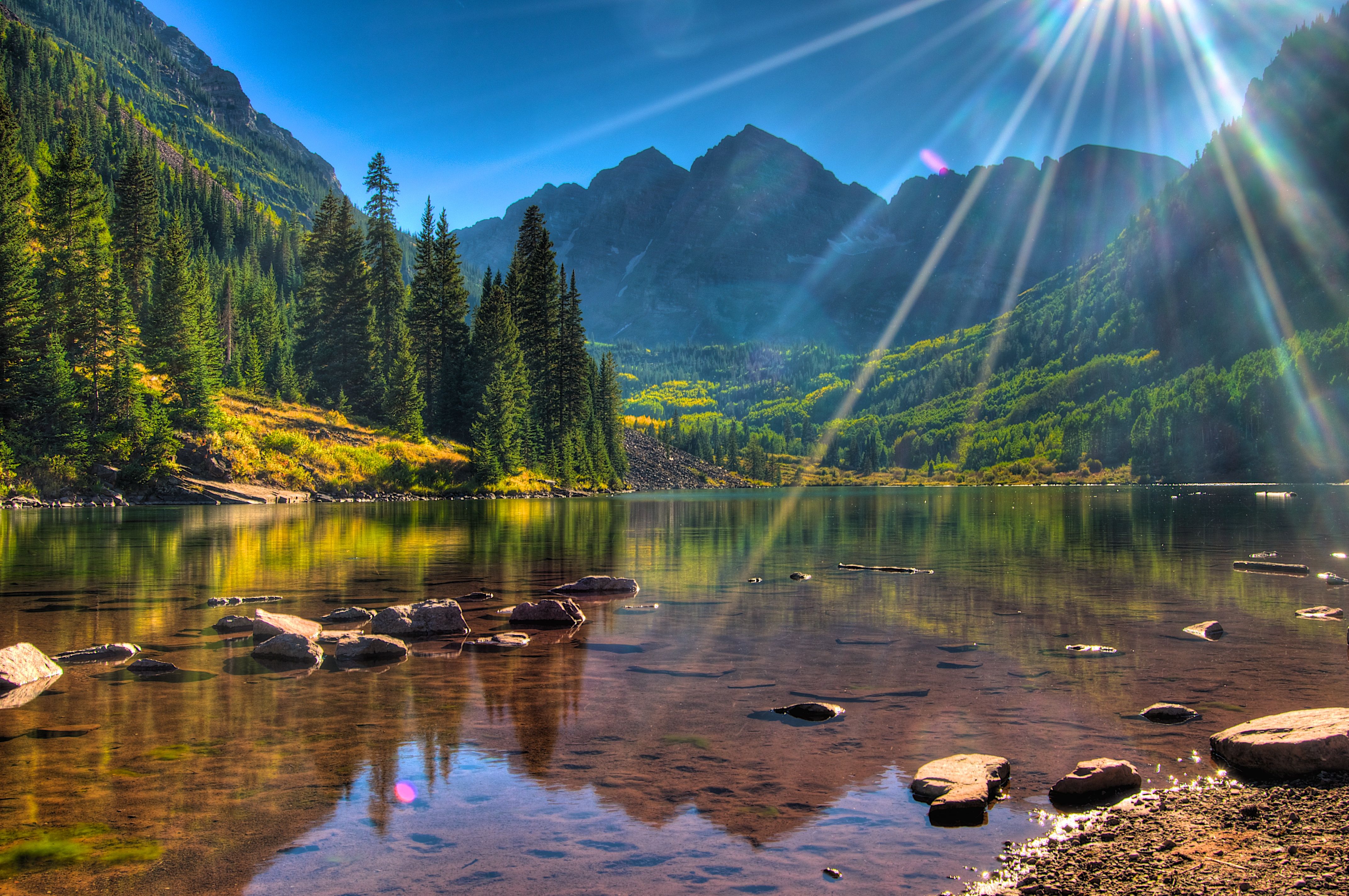 Lago montano Colorado con pini, 4288x2848 4K Ultra HD, Smart TV 4K