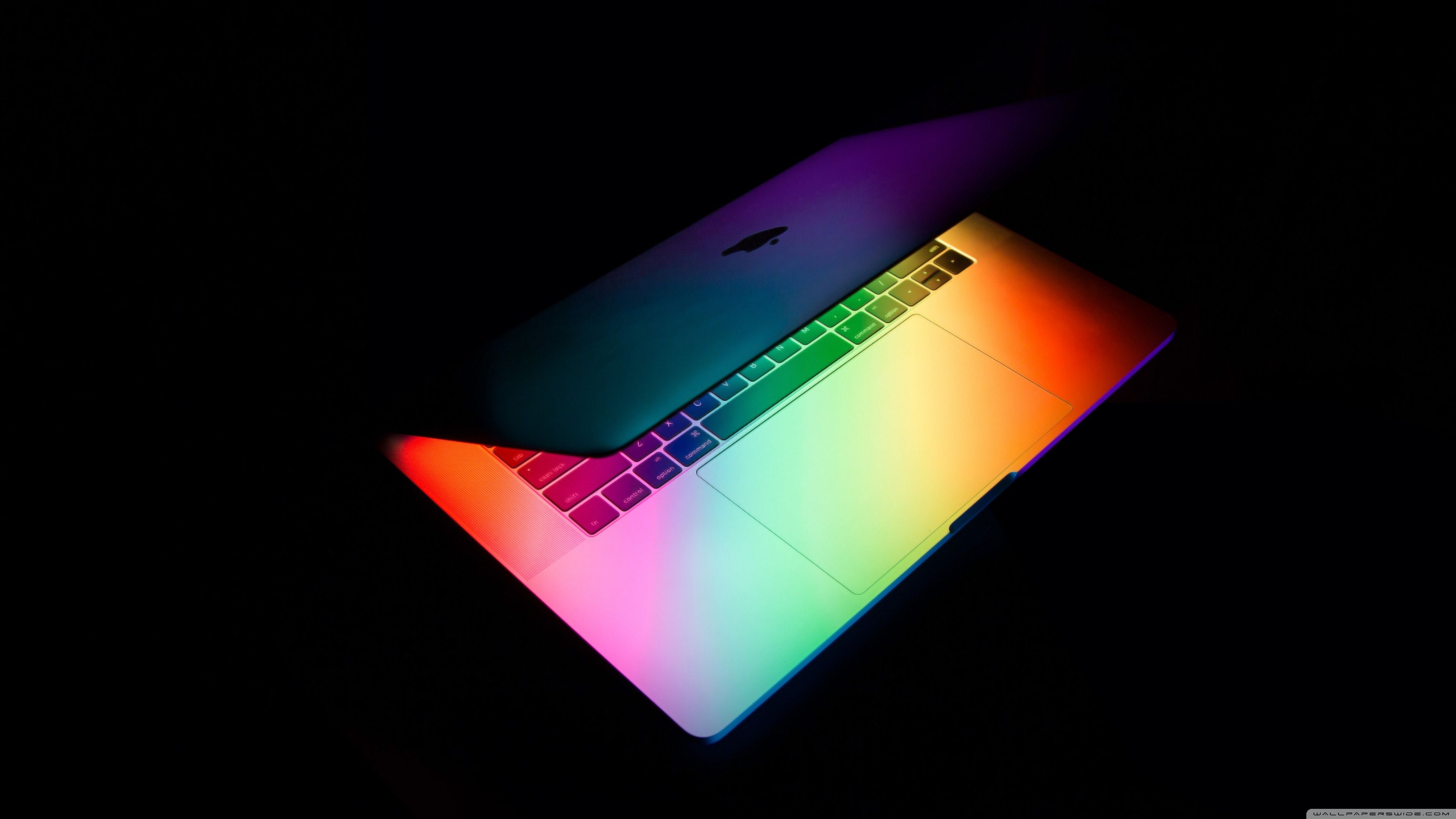 MacBook con luci arcobaleno, 3840x2160 4K Ultra HD, MacBook Pro