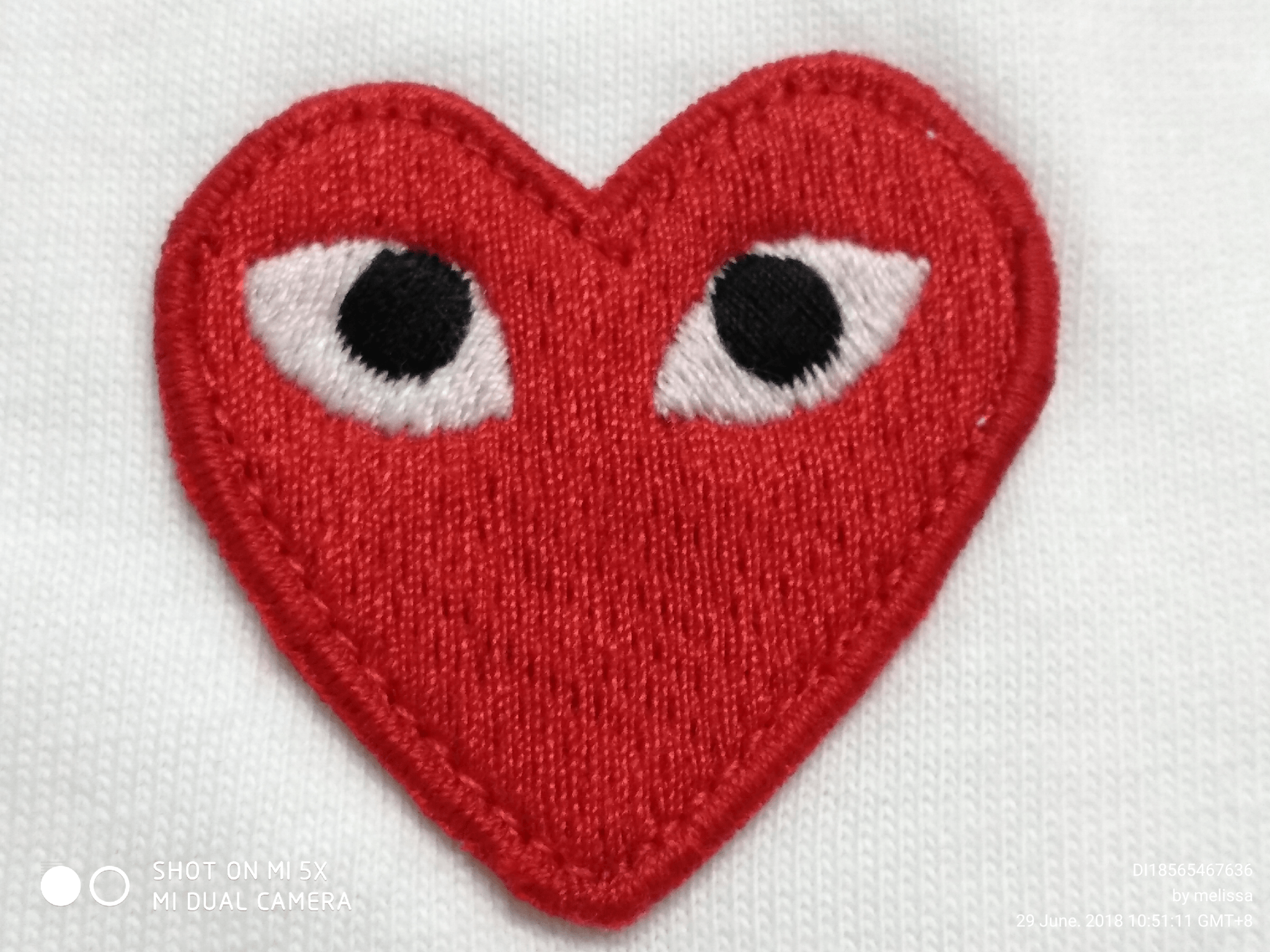 Cuore rosso occhi CDG, 2048x1536 alta risoluzione, Laptop
