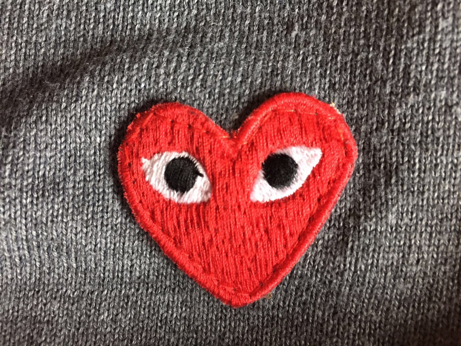 Cuore Comme des Garçons Play, 1600x1200 900p, PC