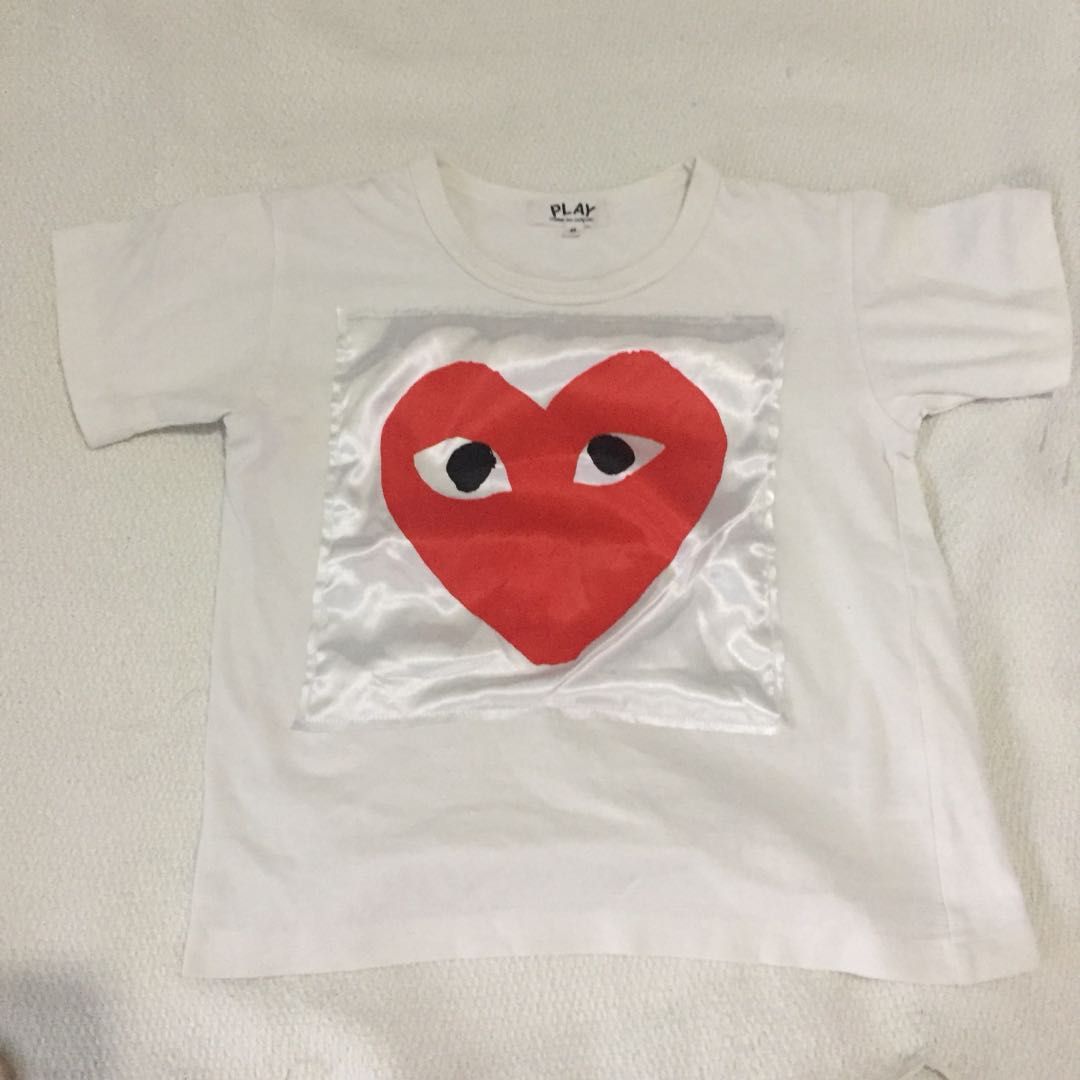 CDG Play maglietta cuore rosso, 1080x1080 HD, Desktop
