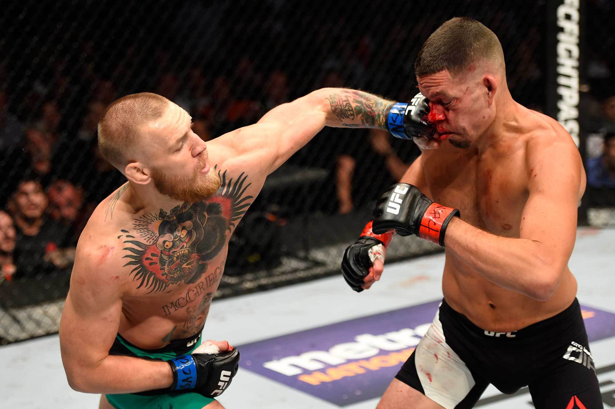 Conor McGregor combattimento UFC, 2000x1331 alta risoluzione, Desktop