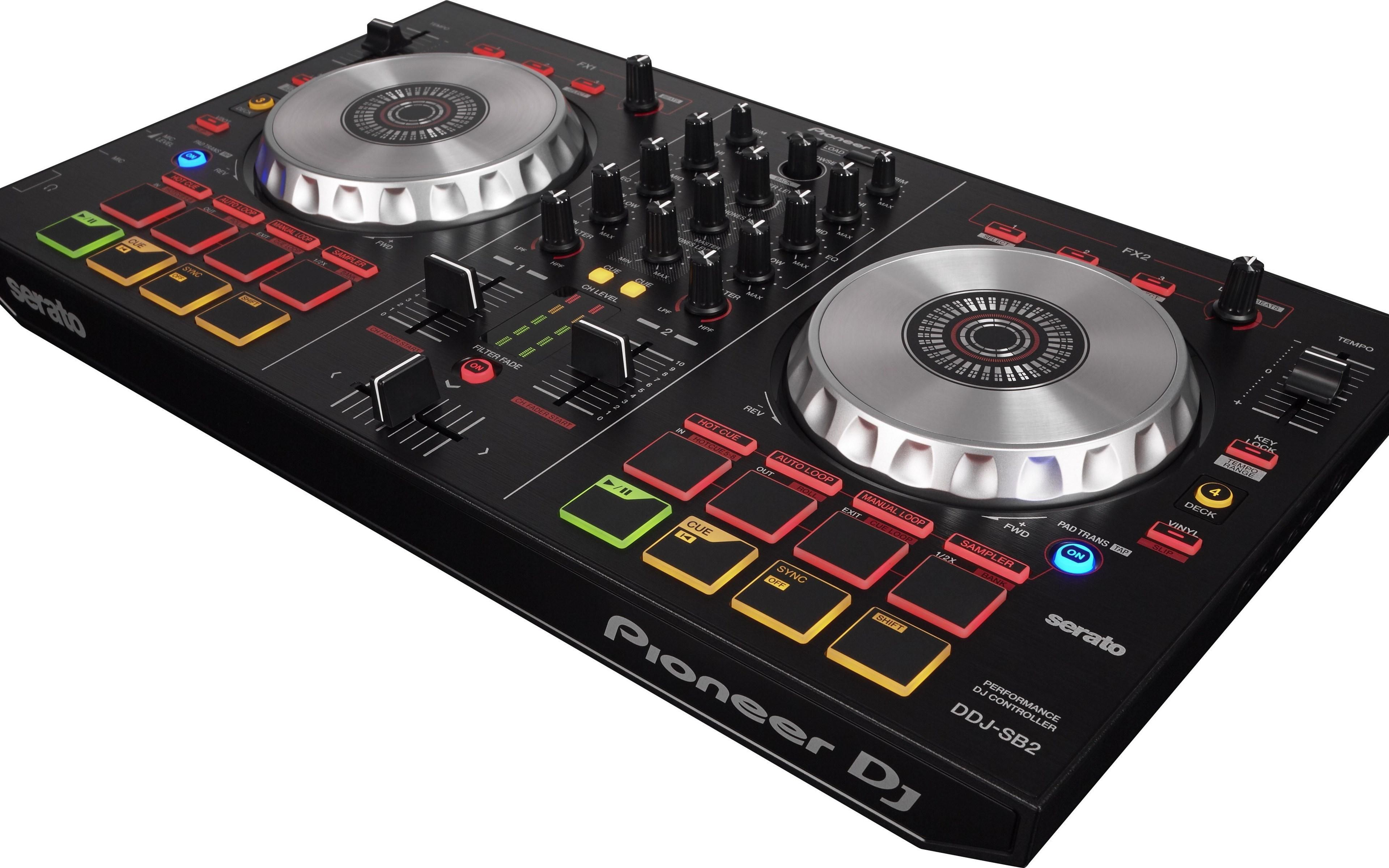 Controller DJ Pioneer nero, 3840x2400 4K Ultra HD, Monitor 4K