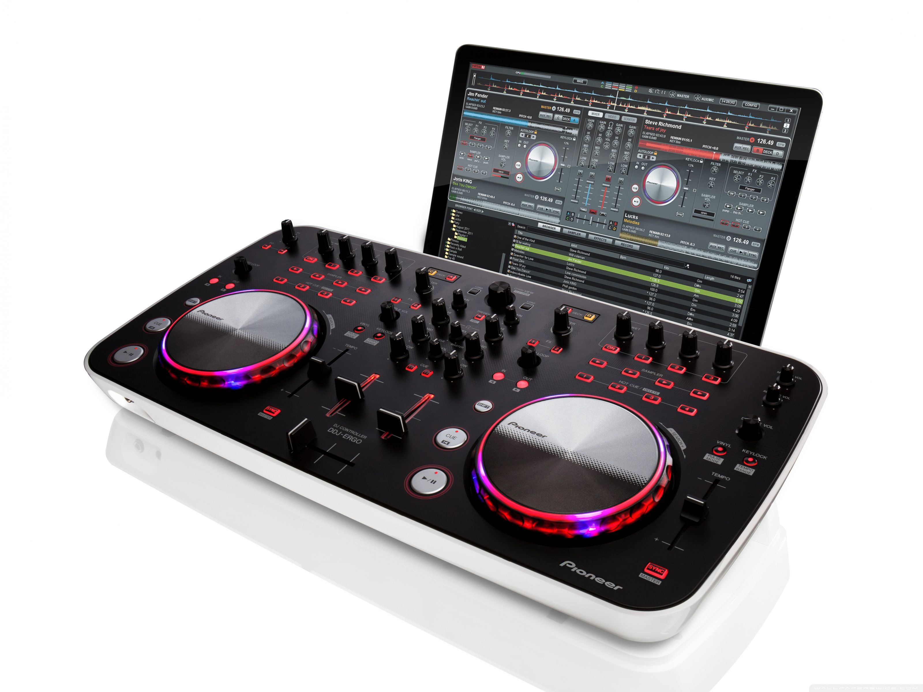 Controller DJ Pioneer con laptop, 3200x2400 WQXGA, Laptop