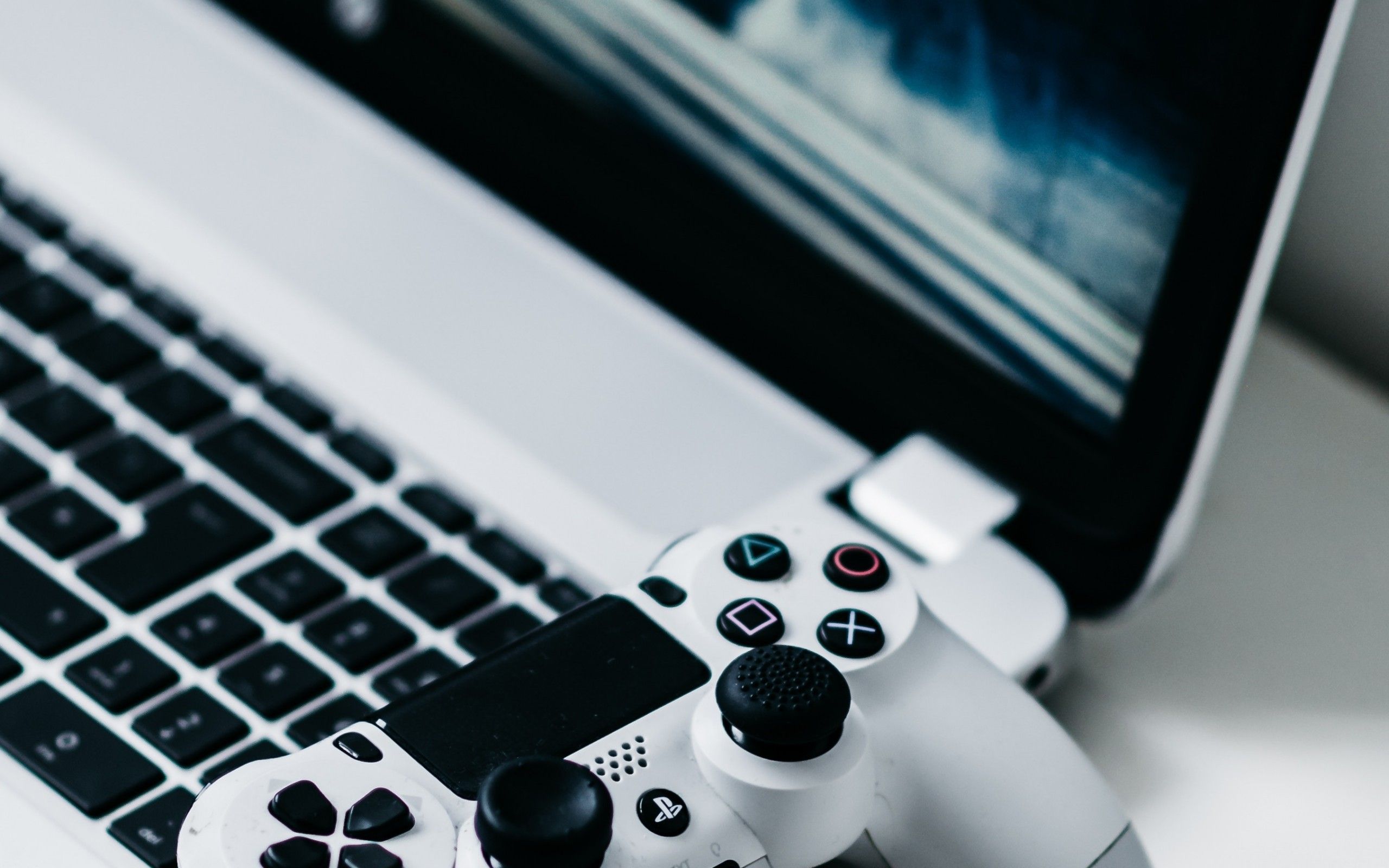 Controller PlayStation 4 bianco, laptop, 2560x1600 2K+, Desktop