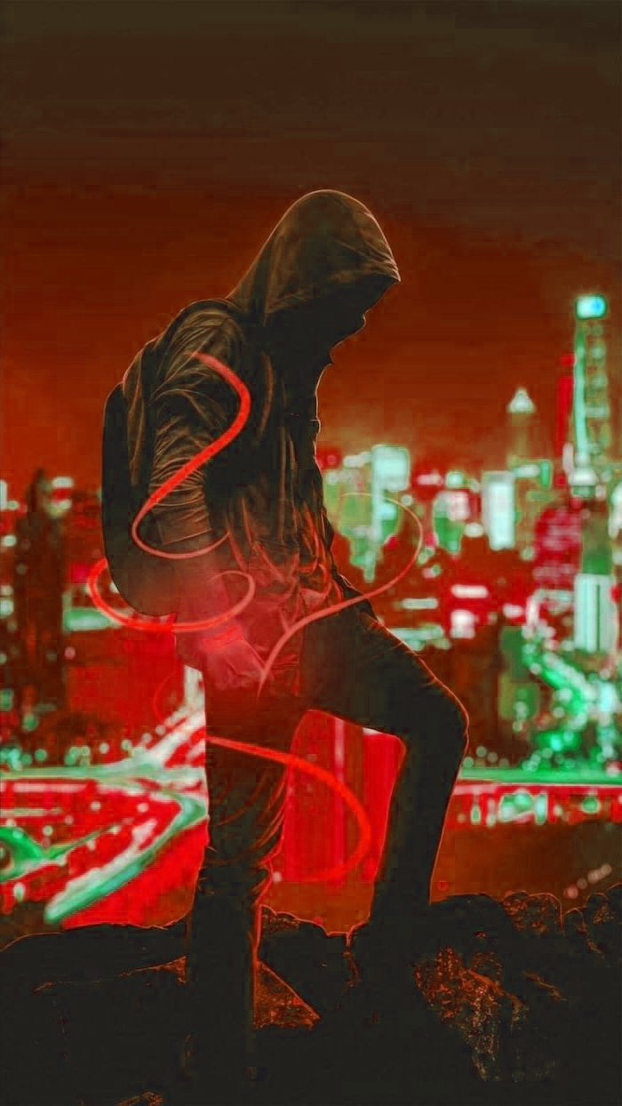Figura incappucciata skyline notturno rosso, 700x1244 Verticale, OnePlus