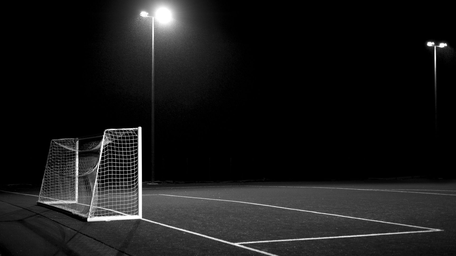 Stadio calcio pieno di tifosi, 1366x768 720p, PC