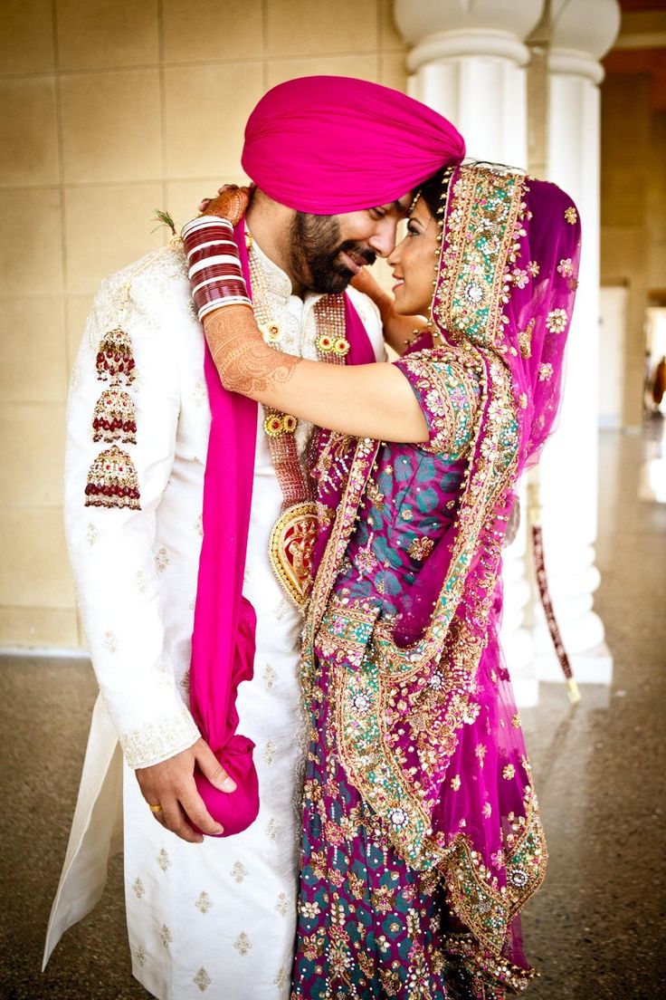Sposi punjabi matrimonio tradizionale, 736x1104 Full HD Verticale, iPhone