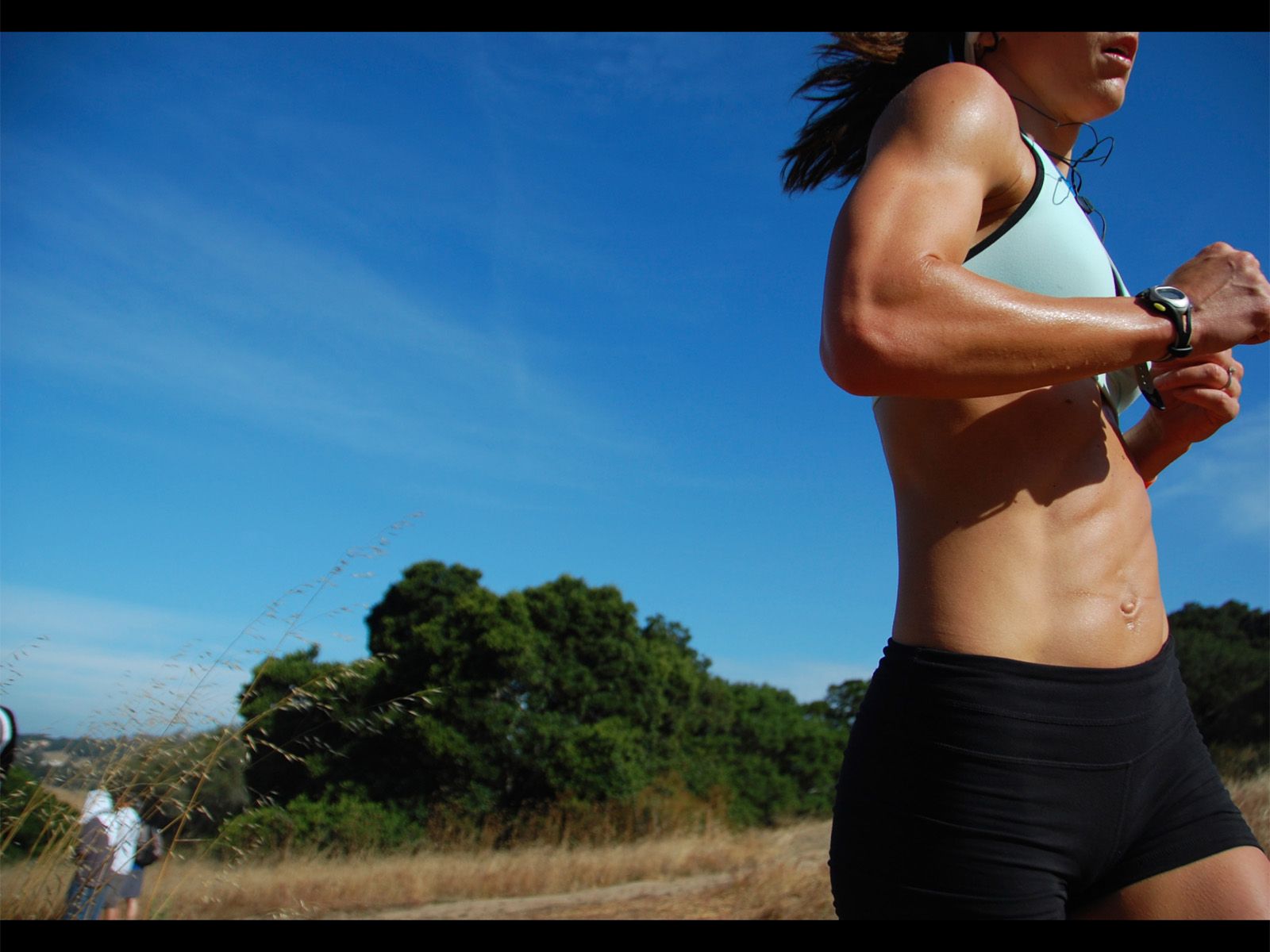 Donna corre all'aperto, 1600x1200 HD, Desktop