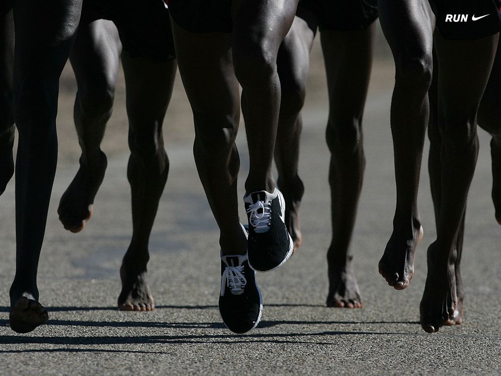 Corridori scalzi Nike Running, swoosh, 1024x768 HD, Laptop