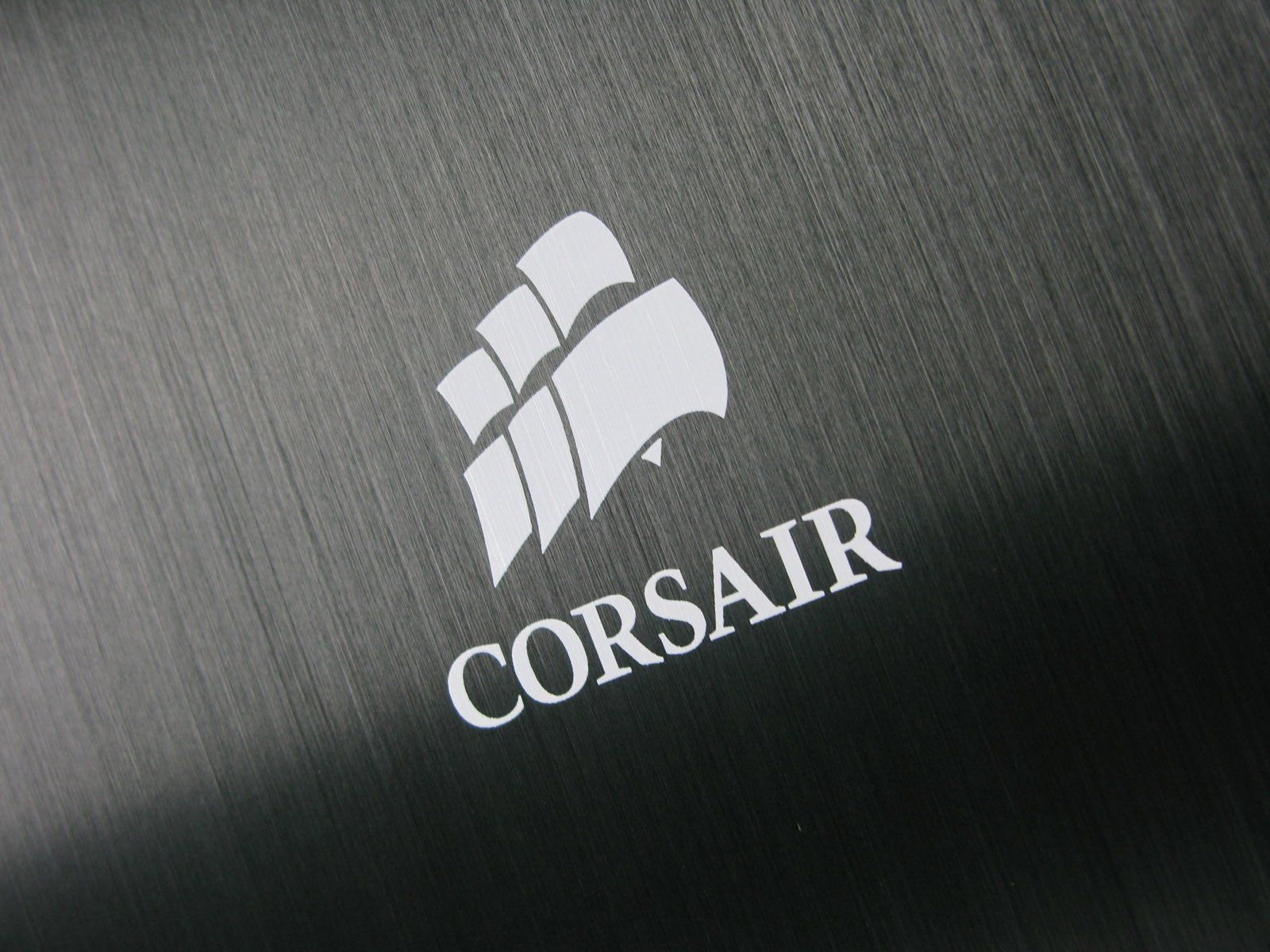 Logo X giallo Corsair, 1920x1080 Full HD 1080p, PC Desktop