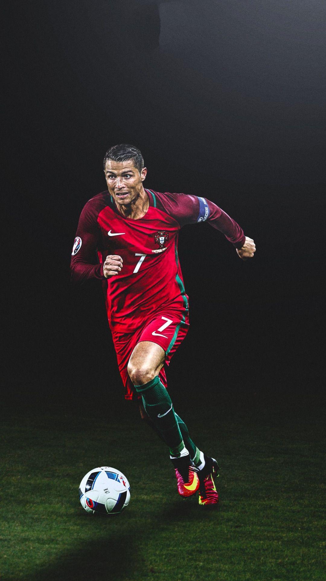Cristiano Ronaldo maglia rossa Portogallo, 1080x1920 Verticale, iPhone