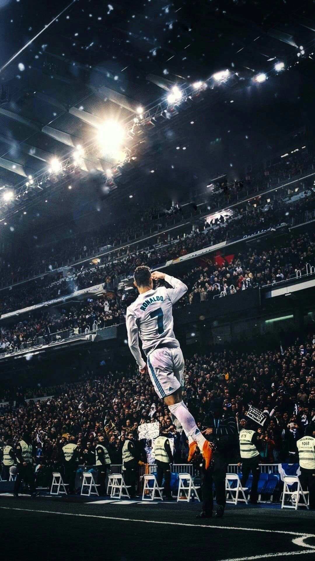 Cristiano Ronaldo esultanza stadio, 1080x1920 Verticale, Telefono